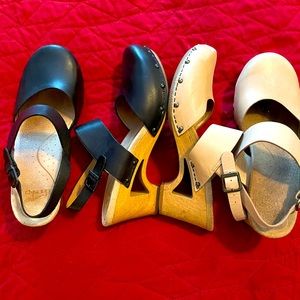 2 pair Dansko Sandals Clogs sz 39